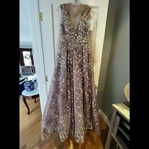New - Crystal Embellished Embroidered Floral Gown Style 20131 - NWT